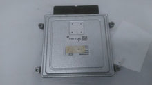 Load image into Gallery viewer, ECU ECM COMPUTER Kia Forte 2017 17 2018 18 - MM1543888
