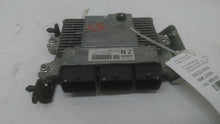Load image into Gallery viewer, ECU ECM COMPUTER - MM1546204
