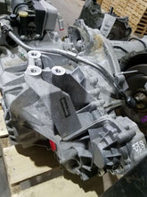 Load image into Gallery viewer, Transmission  INFINITI QX30 2018 - MM1561397
