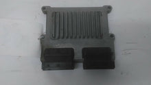 Load image into Gallery viewer, ECU ECM COMPUTER Hyundai Santa Fe 2010 10 2011 11 2012 12 - MM1562197
