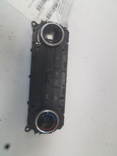 Load image into Gallery viewer, Temperature Controls  TRANSIT 250 2020 - MM1563440
