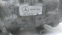 Load image into Gallery viewer, AC COMPRESSOR Mercedes 300D 300SEL 84 85 86 - 89 90 91 - MM1564988
