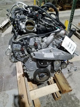 Load image into Gallery viewer, Engine Motor Chevrolet Traverse 2018 - MM1566507

