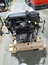 Load image into Gallery viewer, Engine Motor Chevrolet Equinox 2018 - MM1569189
