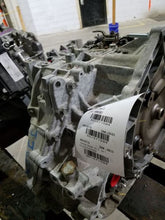 Load image into Gallery viewer, Transmission Kia Sorento 2014 - MM1571584
