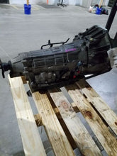 Load image into Gallery viewer, TRANSMISSION Hyundai Genesis 2009 09 2010 10 2011 11 - MM1573971
