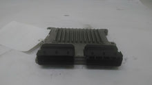 Load image into Gallery viewer, ECU ECM COMPUTER Kia Sorento 2016 16 2017 17 - MM1589725
