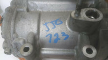 Load image into Gallery viewer, AC Compressor Lincoln MKZ 2015 - MM1590080
