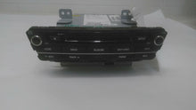 Load image into Gallery viewer, Radio Hyundai Genesis 2016 - MM1605368
