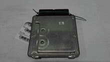 Load image into Gallery viewer, ECU ECM Computer Volkswagen Passat 2018 - MM1606282
