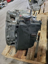 Load image into Gallery viewer, TRANSMISSION Ford Explorer Flex 14 15 16 17 18 19 FWD VIN 8 - MM1610577
