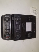 Load image into Gallery viewer, Radio  FORD F150 PICKUP 2017 - MM1611036
