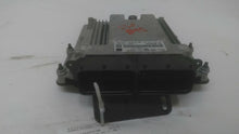 Load image into Gallery viewer, ECU ECM Computer Jaguar XE 2018 - MM1613295
