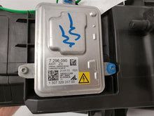 Load image into Gallery viewer, HEADLIGHT LAMP ASSEMBLY 320i 328D 328i 335i Active 3 12-15 Right - MM1621237
