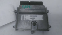 Load image into Gallery viewer, ECU ECM COMPUTER Volvo C30 V50 V40 2007 07 2008 08 2009 09 2010 10 - MM1630745
