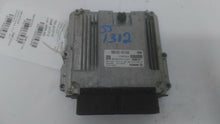 Load image into Gallery viewer, ECU ECM COMPUTER Kia Soul 2018 18 - MM1650395
