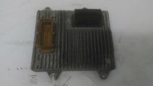 Load image into Gallery viewer, ECU ECM COMPUTER Suzuki Forenza Reno 2008 08 - MM1650451
