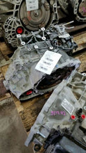 Load image into Gallery viewer, Transmission Isuzu Optima 2017 - MM1651596

