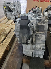 Load image into Gallery viewer, Transmission Chrysler Pacifica 2017 - MM1658734
