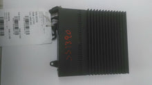 Load image into Gallery viewer, AMPLIFIER Jaguar XJ8 XK8 2000 00 01 02 03 04 05 AMP - MM1658976
