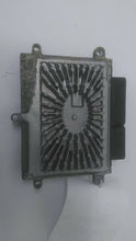 Load image into Gallery viewer, ECU ECM COMPUTER Volvo C30 V50 V40 2007 07 2008 08 2009 09 2010 10 - MM1676745
