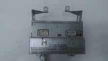 Load image into Gallery viewer, RADIO Toyota Avalon 2000 00 2001 01 2002 02 2003 03 2004 04 - MM1698375
