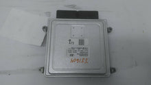 Load image into Gallery viewer, ECU ECM Computer Hyundai Elantra 2017 - MM1700029
