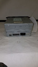 Load image into Gallery viewer, RADIO Acura TL 2007 07 2008 08  AM FM CD - MM1701696
