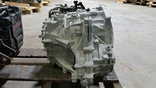 Load image into Gallery viewer, TRANSMISSION Hyundai Accent 2015 15 2016 16 2017 17 - MM1702373
