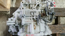Load image into Gallery viewer, Transmission Hyundai Accent 2013 - MM1705719
