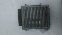 Load image into Gallery viewer, ECU ECM COMPUTER Mercedes C300 C350 SLK350 GLK350 2013 13 - MM1714899
