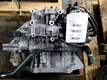 Load image into Gallery viewer, Transmission Kia Forte 2018 - MM1715945
