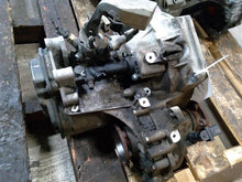 Load image into Gallery viewer, MANUAL TRANSMISSION Beetle Golf Golf Cabriolet Jetta 99-05 - MM1717214
