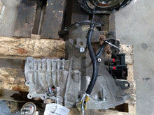 Load image into Gallery viewer, TRANSMISSION Chrysler Pacifica 2005 05 2006 06 FWD - MM1723446

