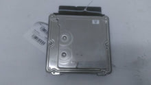 Load image into Gallery viewer, ECU ECM COMPUTER Audi A4 A5 2010 10 - MM1735484
