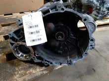 Load image into Gallery viewer, MANUAL TRANSMISSION EOS Golf Golf GTI Passat 06 07 TURBO - MM1737574
