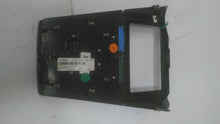 Load image into Gallery viewer, RADIO Chevrolet Equinox 2010 10 2011 11  AM FM CD - MM1740025
