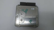 Load image into Gallery viewer, ECU ECM COMPUTER Audi A4 A5 2010 10 - MM1747487
