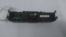 Load image into Gallery viewer, RADIO CONTROLS Land Rover LR2 2013 13 2014 14 2015 15 - MM1758733
