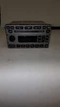 Load image into Gallery viewer, Radio Ford Explorer 2003 - MM1761861
