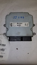 Load image into Gallery viewer, ECU ECM COMPUTER Land Rover LR3 2005 05 2006 06 2007 07 2008 08 2009 09 4.4L - MM1762020
