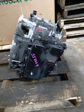 Load image into Gallery viewer, TRANSMISSION Ford Edge Taurus 14 15 16 17 18 19 FWD - MM1772382
