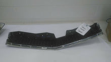 Load image into Gallery viewer, GRILLE Chevrolet Traverse 2009 09 2010 10 2011 11 2012 12 - MM1773401
