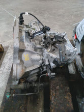 Load image into Gallery viewer, TRANSMISSION Hyundai Elantra 11 12 13 14 15 16  MANUAL - MM1774203
