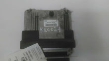 Load image into Gallery viewer, ECU ECM COMPUTER Audi A4 A5 2011 11 - MM1793269
