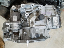 Load image into Gallery viewer, Transmission Chevrolet Equinox 2018 - MM1800464
