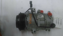 Load image into Gallery viewer, AC Compressor Hyundai Venue 2020 - MM1811208
