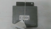 Load image into Gallery viewer, ECU ECM COMPUTER Volkswagen Passat 2017 17 - MM1825510
