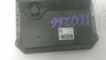 Load image into Gallery viewer, ECU ECM COMPUTER Toyota Sienna 2012 12 - MM1841154
