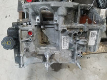 Load image into Gallery viewer, TRANSMISSION Ford Explorer Flex 14 15 16 17 18 19 FWD VIN 8 - MM1846970
